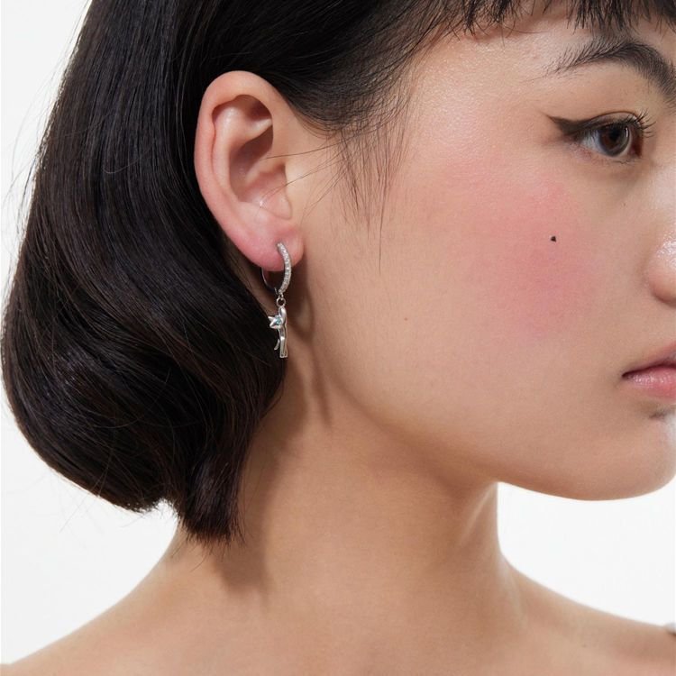 WHITE AND BLACK CAT EARRING FOR GIRLS - Image 5